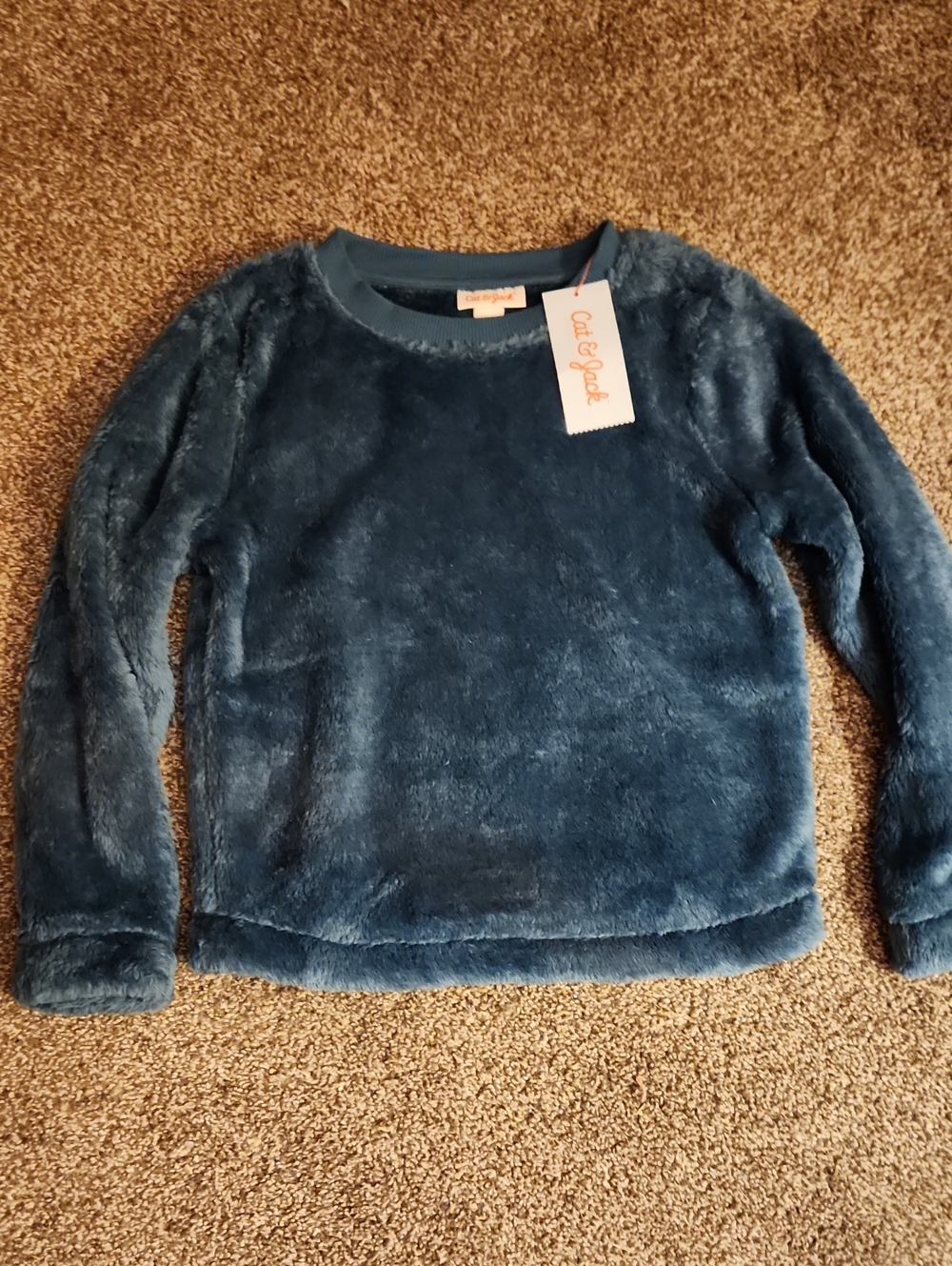 NWT Cat & Jack - Fuzzy Youth Sweater - Size Youth Small (6)